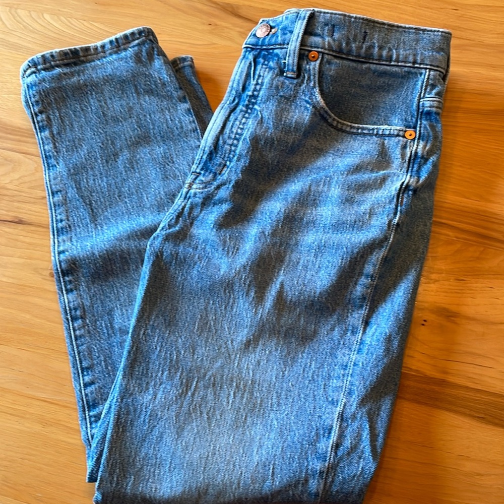 Madewell size 28 perfect vintage jeans